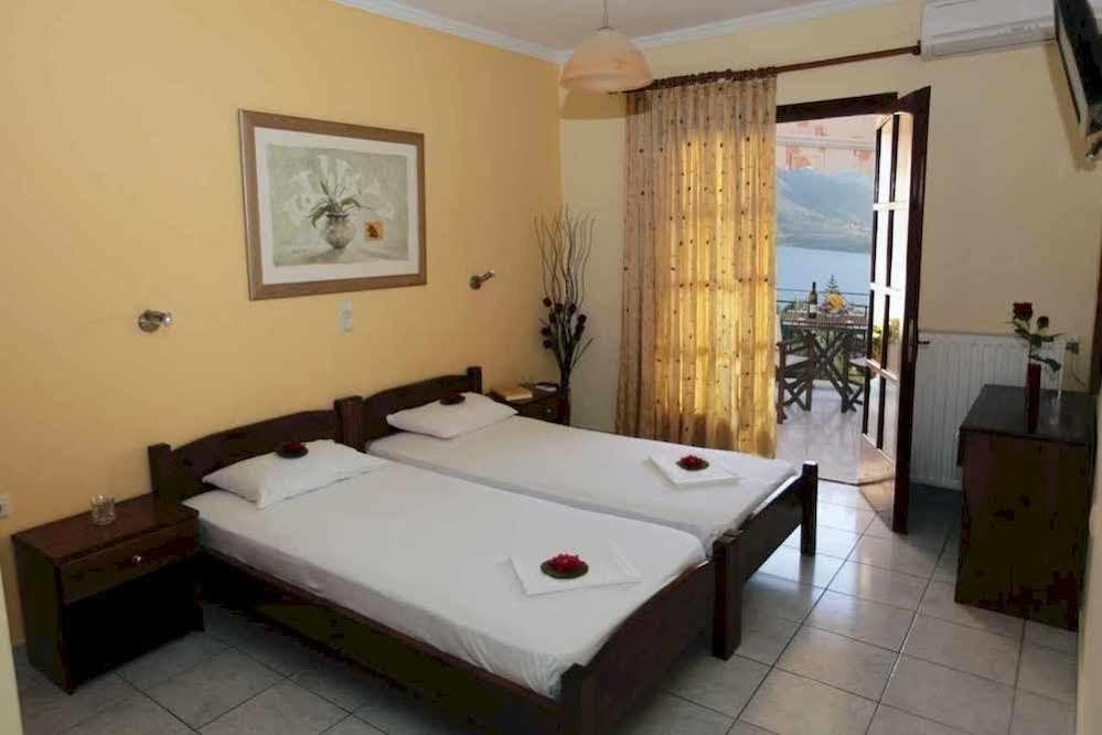 Almini Apartments Платария Екстериор снимка